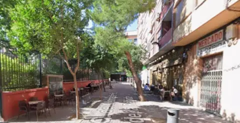 Piso en calle del Monasterio de La Rábida