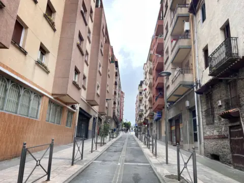 Local comercial en calle de Juan Arana