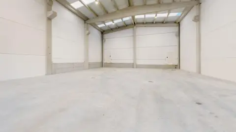 Nave industrial en Venta en O Milladoiro