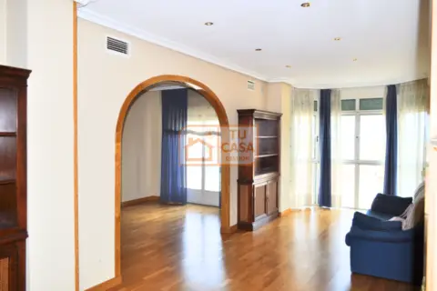 Piso en Avenida de Antonio Hurtado