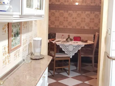Chalet adosado en Sepulcro Bolera-Universidad-Hermanos Falcó