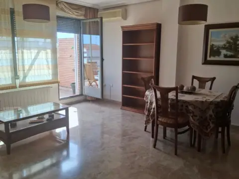 Piso en calle Baños