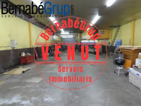 Local comercial en Carrer d'Álvarez de Castro, 45