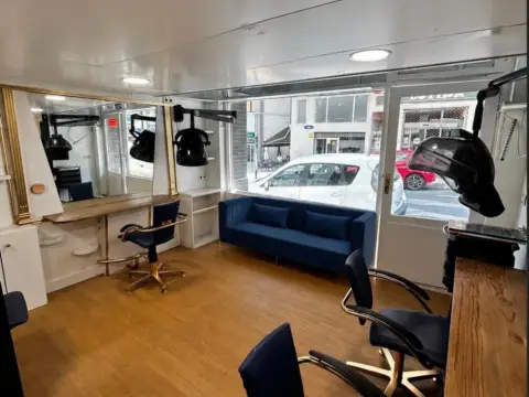 Local comercial en Altza