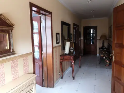 Piso en calle Alba San Cayetano