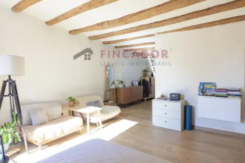 Piso en Carrer de la Reina Amàlia