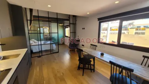 Ático en Plaça del Pedró