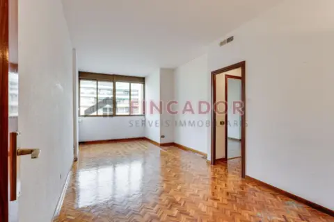 Piso en Carrer de la Marina