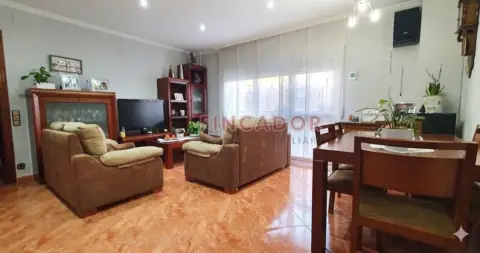 Casa pareada en Carrer de Salvador Seguí