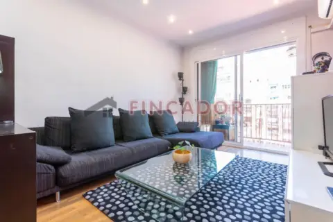 Piso en Carrer de València