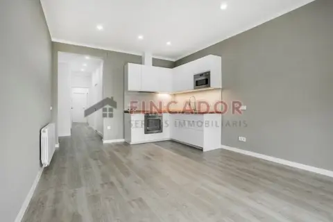 Piso en Carrer del Rosselló