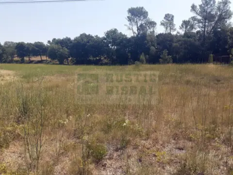 Terreno en calle Ponent