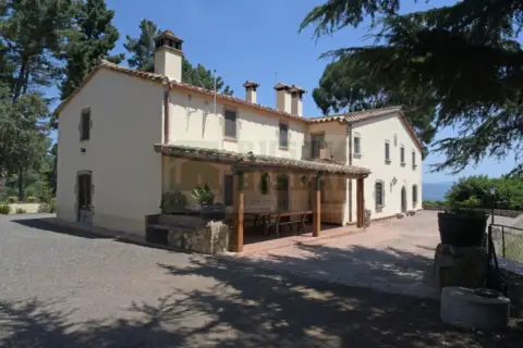 Finca rústica en calle Veïnat D´Hortsavinyà