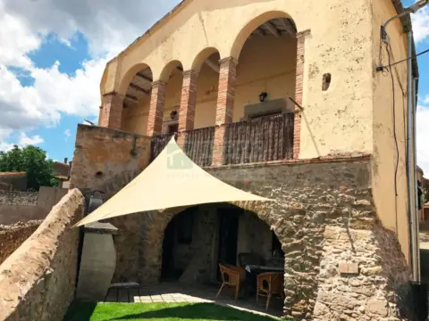 Casa rústica en Gironès