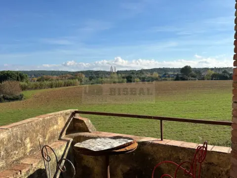 Casa rústica en Gironès