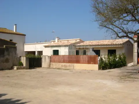 Casa en calle Disseminat Mas Nou Parc. 26, Pol.3