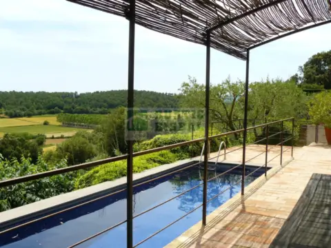 Casa rústica en Gironès