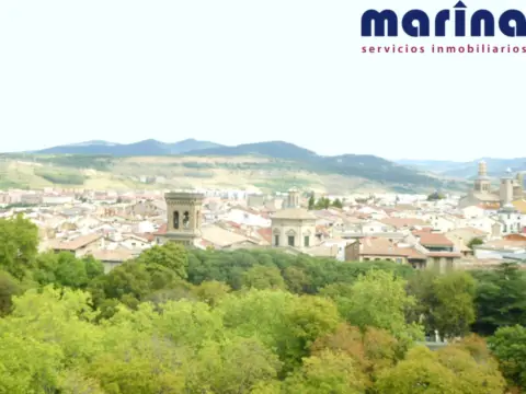 Piso en calle de Navas de Tolosa