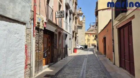 Local comercial en calle Descalzos, 78