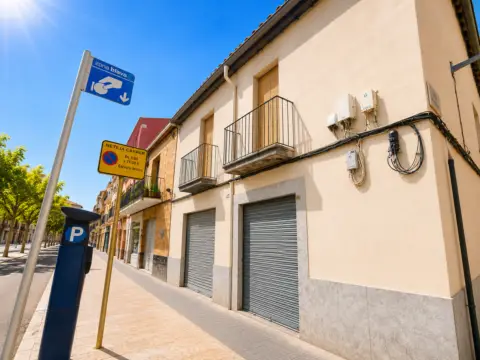 Casa adosada en Carrer Major
