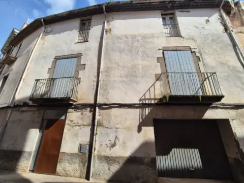 Casa en Carrer d'Olot