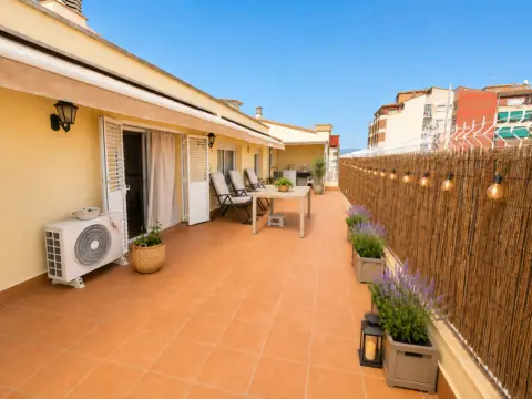 Ático en Carrer d'Àngel Guimerà