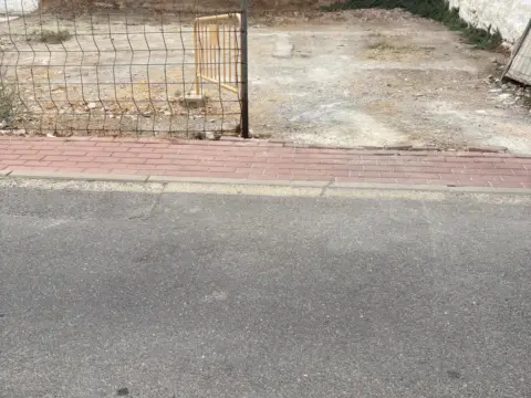 Terreno en Zona Avenida de los Ogíjares