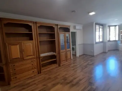 Piso en Casco Antiguo