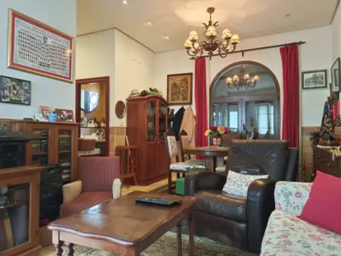 Casa en calle de Ezequiel Aguirre