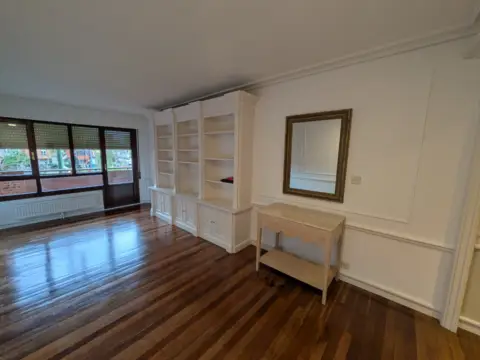 Piso en Bidezabal Kalea