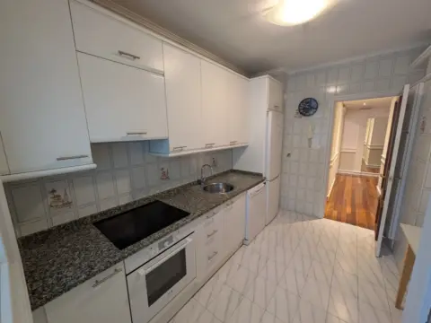 Piso en Angel Etorbidea