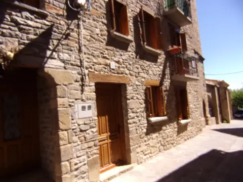 Casa adosada en calle Horno