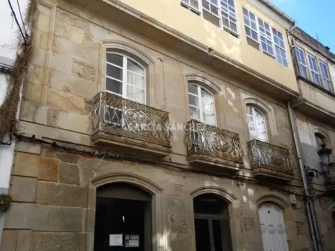 Casa en calle de Rafael calleja