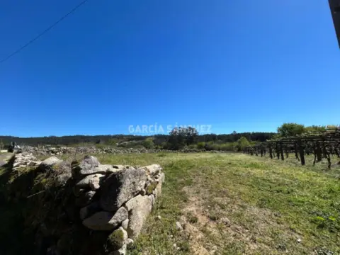 Terreno en calle Teaño - Boiro, nº 157