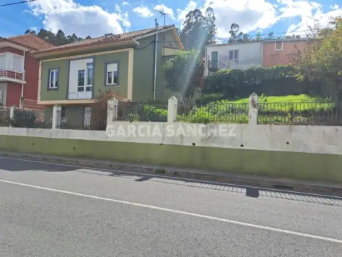 Casa en calle Sobreviñas