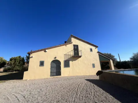 Chalet rústico en Polígono 10