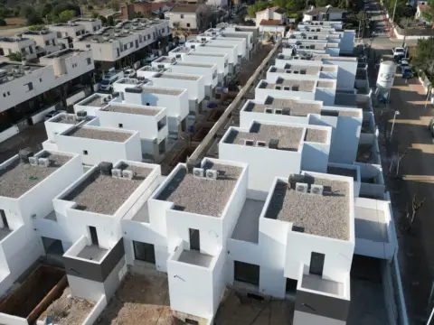 Casa adosada en Carrer de la Bonaigua