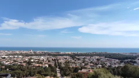 Casa adosada en Carrer de la Via Làctia