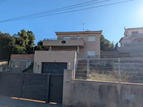 Casa unifamiliar en Carrer del Gessamí