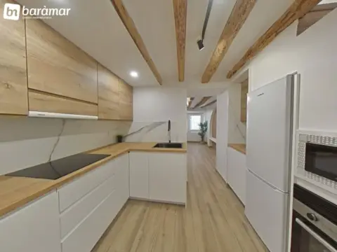 Casa adosada en Carrer de la Barceloneta Alta