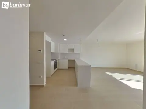 Piso en Carrer de Cèsar Martinell I Brunet