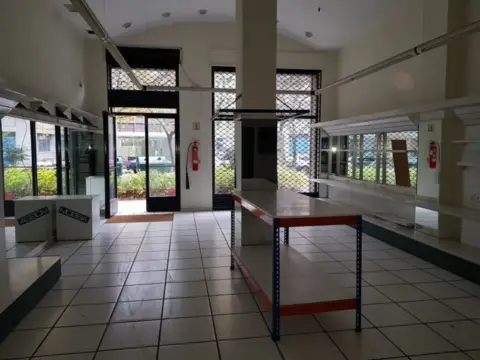 Local comercial en calle de Padre Moret