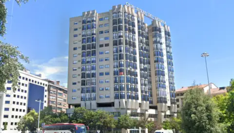 Piso en Plaza de los Fueros de Navarra