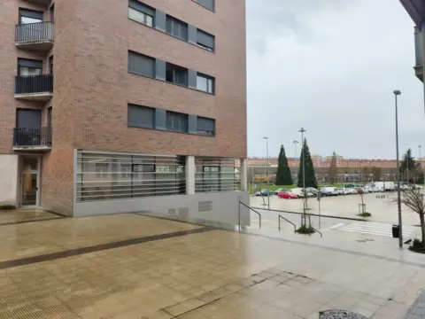 Piso en calle del Ferrocarril