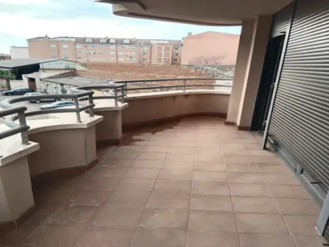 Piso en Avenida del Pilar