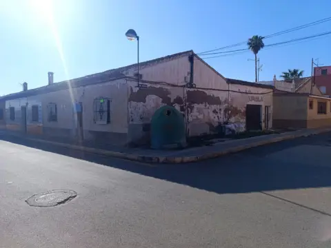 Casa pareada en Avenida de las Loma, 12