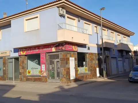 Piso en calle del Naranjo, 1
