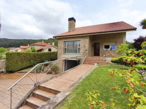 Chalet en Lugar de Xulacasa