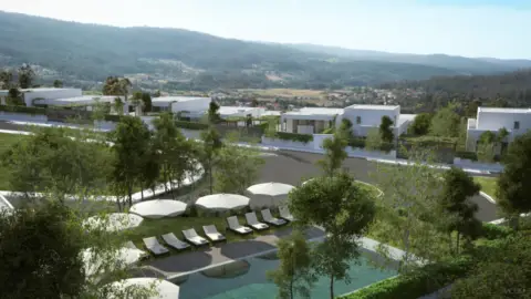 Chalet pareado en calle Roxos