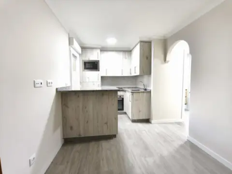 Apartamento en Rúa de Laverde Ruiz